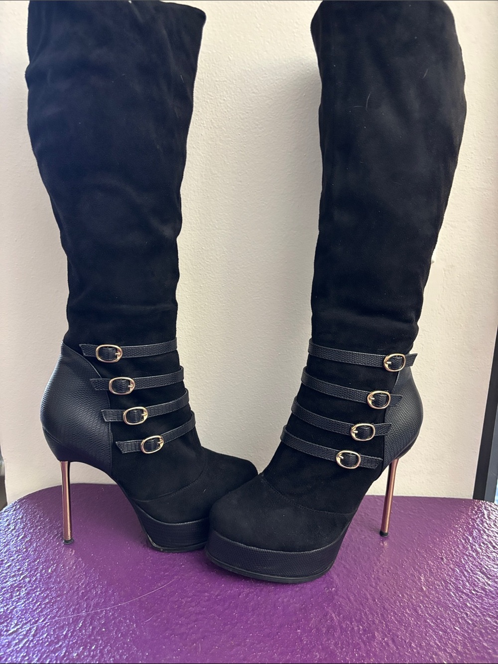 Black High-Heel Platform Knee Boots with Buckle Straps